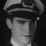 Chester Morris (1901 - 1970) (电影演员)