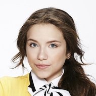 Chiara D'Ambrosio, 20 (TV Actress)