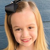 Chloe Clem, 13 (YouTube明星)