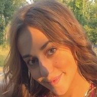 Chloe Marika Glass, 25 (TikTok Star)