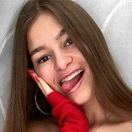 Chloe Rioux, 23 (Instagram Star)
