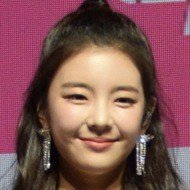 Choi Jisu, 23 (Pop Singer)