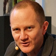 Chris Cleave, 52 (Novelista)