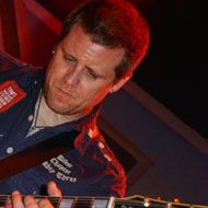 Chris Latham, 50 (VĐV bóng bầu dục)