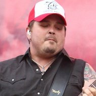 Chris Robertson, 40 (Guitarist)