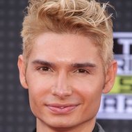Christian Acosta, 36 (TV Show-Gastgeber)