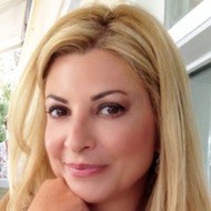 Christina Politi, 55 (博主)