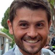 Christophe Beaugrand, 47 (Apresentador de programa de TV)