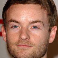 Christopher Masterson, 45 (Actor de Televisión)