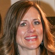 Christy Beam, 53 (Мемуарист)