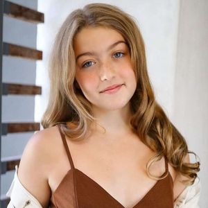Claire Rock Smith, 17 (YouTube Star)
