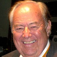 Clay Lacy, 91 (Emprendedor)