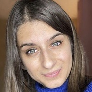 Cloe Abbas, 32 (TikTok Star)