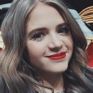 Collete Davis, 31 (Raceautocoureur)