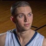 Cory Weissman, 34 (Giocatore di basket)
