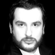 Costantino della Gherardesca, 48 (电视节目主持人)