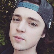 Craig Ball, 34 (Comediante)