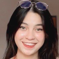 Criselda Alvarez, 22 (YouTube Star)