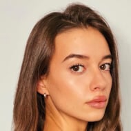 Cristina Cataman, 30 (Instagram Star)