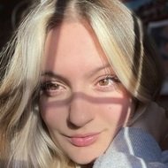 Daiana Mendel, 22 (TikTok Star)