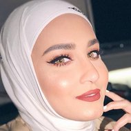 Dalal Al Doub, 37 (Instagram明星)