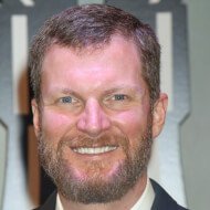 Dale Earnhardt Jr., 51 (Автогонщик)