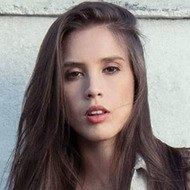 Dali Martinelli, 34 (Instagram Star)