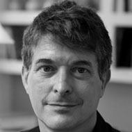 Dan Cameron, 69 (Imprenditore)