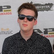 Daniel Gow, 28 (Guitarist)