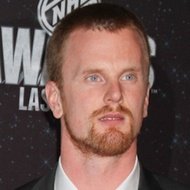 Daniel Sedin, 43 (Hockeyspieler)
