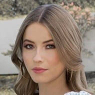 Daniela Flores, 25 (TikTok明星)