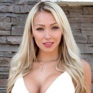 Daniella Chávez, 34 (Model)