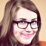 Danielle Anderson, 39 (Фолк певец)