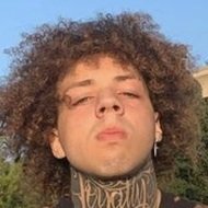 Dareis, 23 (TikTok Star)