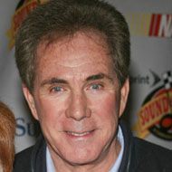 Darrell Waltrip, 77 (赛车手)