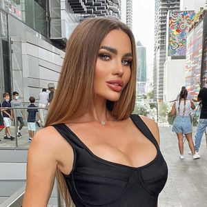 Dasha Mart, 36 (Modèle)