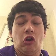 DatOwl, 23 (Twitch Star)