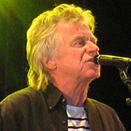 Dave Edmunds, 81 (Rock Singer)