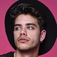 David Carrera, 27 (Ngôi sao Instagram)