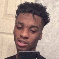 David Ubak, 22 (TikTok明星)