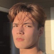 Dax Newman, 24 (Estrella de Snapchat)