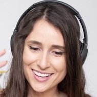 Dear Alyne, 34 (YouTube Star)