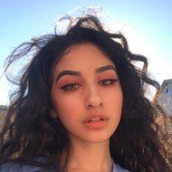 Deena Yousif, 23 (Instagram明星)