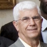 Del Harris, 86 (Allenatore di basket)
