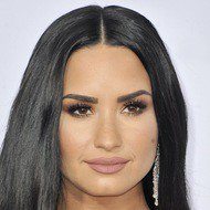 Demi Lovato, 31 (Ca sĩ nhạc Pop)