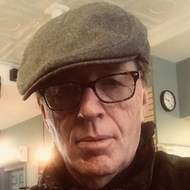 Dennis Perrin, 75 (画家)