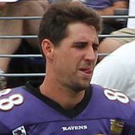 Dennis Pitta, 40 (Jugador de Fútbol Americano)