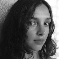 Denyse Tontz, 29 (TV Actress)