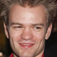 Deryck Whibley, 43 (Guitarist)