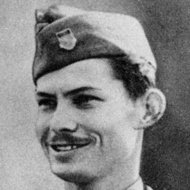 Desmond Doss (1919 - 2006) (Herói De Guerra)